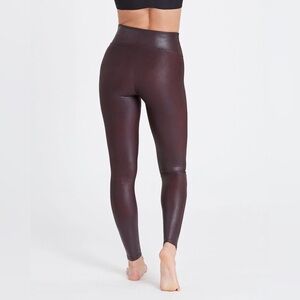 ✨Spanx faux leather leggings. (Like new) ✨